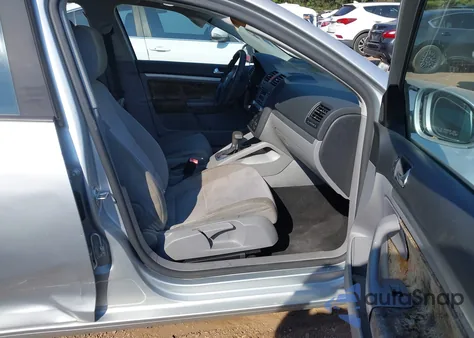 2009 Volkswagen Jetta S из США, поврежденный, VIN 3VWJM71K39M021157